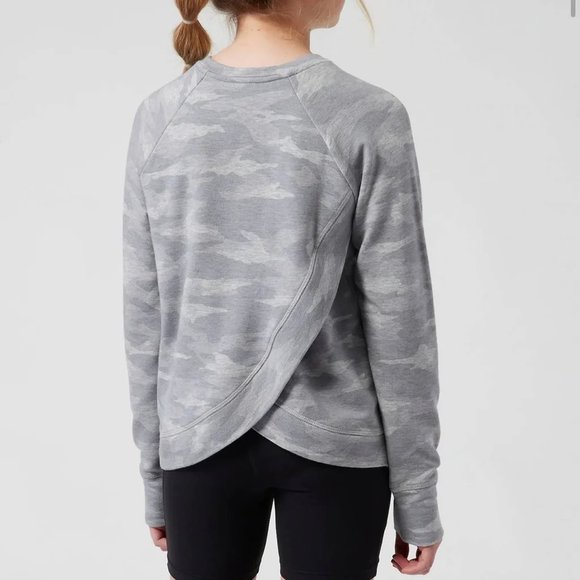 Athleta Girl Cozy Cross Your Fingers Gray Heather CAMO Sweatshirt Size XXL/16 - Picture 2 of 7